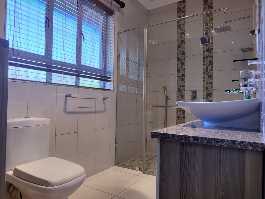 5 Bedroom Property for Sale in Stilfontein North West